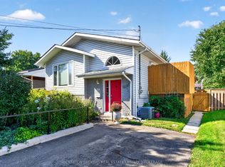 354 Oak St, Gananoque, ON K7G 2R6