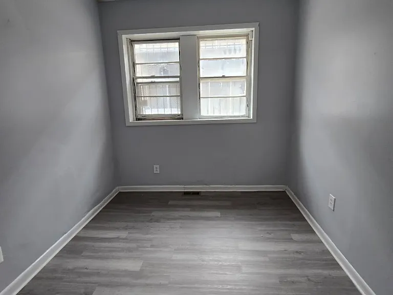 401 Marshall St #1RA — Photo 7