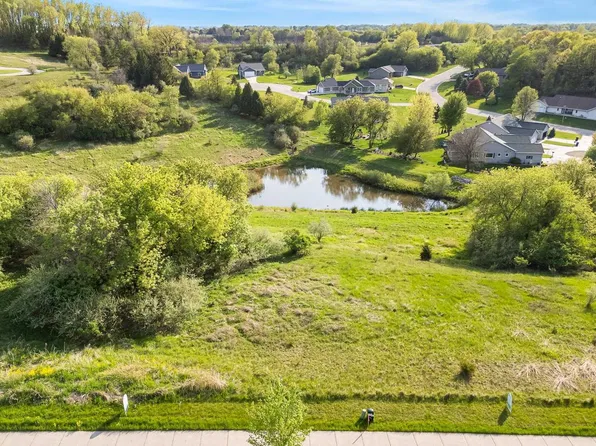 274 Moraine Drive #2, Ripon, WI 54971