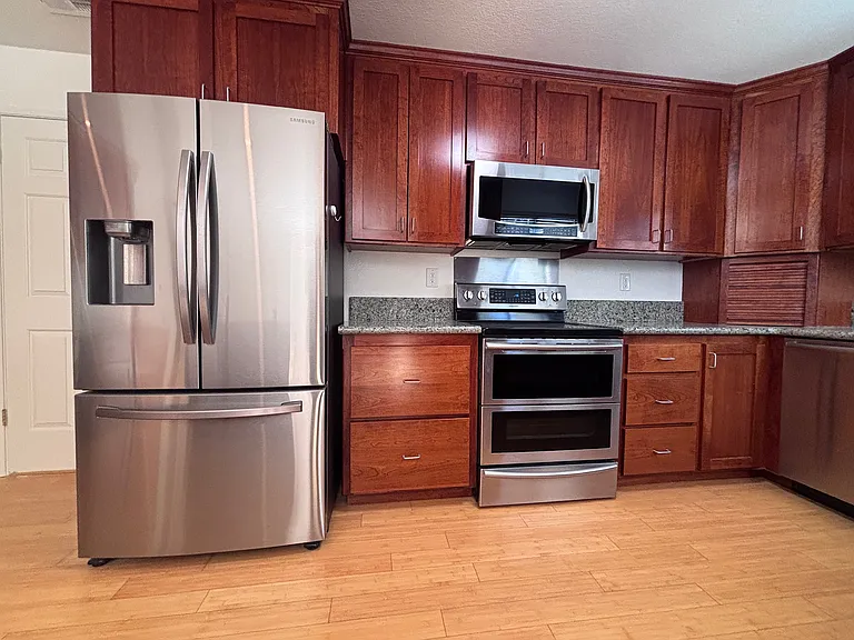 3099 Pecan Cir — Photo 12
