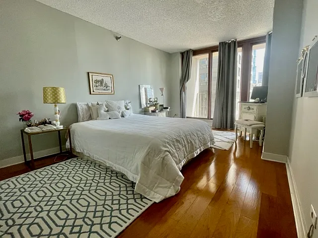 200 N Dearborn St #3005 — Photo 10