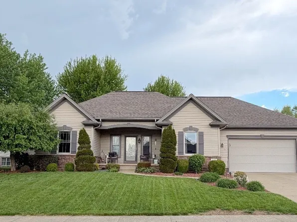 611 Parkdale Dr, Dover, OH 44622