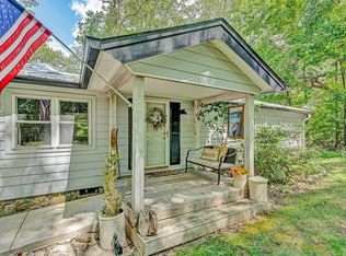 110 Whisper Knoll Dr, Moneta, VA 24121