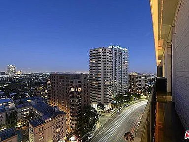 10535 Wilshire Blvd #1203 — Photo 2