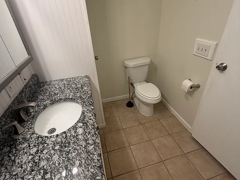 629 Marlin Cir — Photo 16