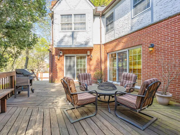 86-49 Dunton Street image 7 of 29