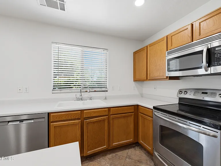 1571 E Orchid Ct #C — Photo 11
