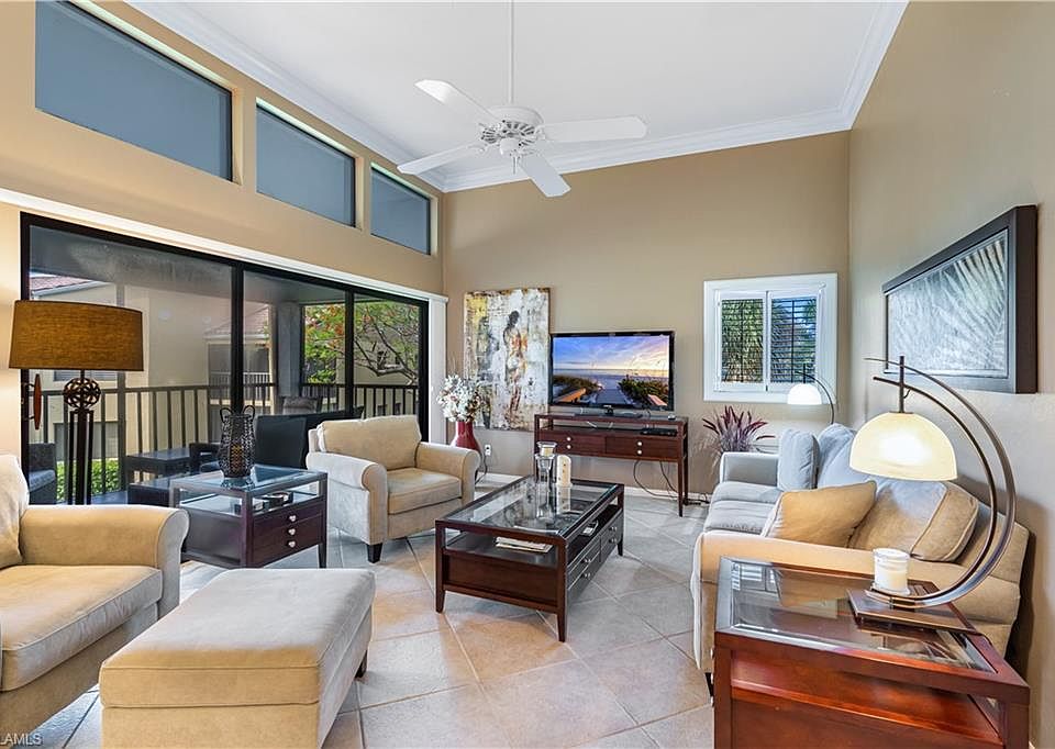 1st image of 559 Beachwalk Cir #U-201