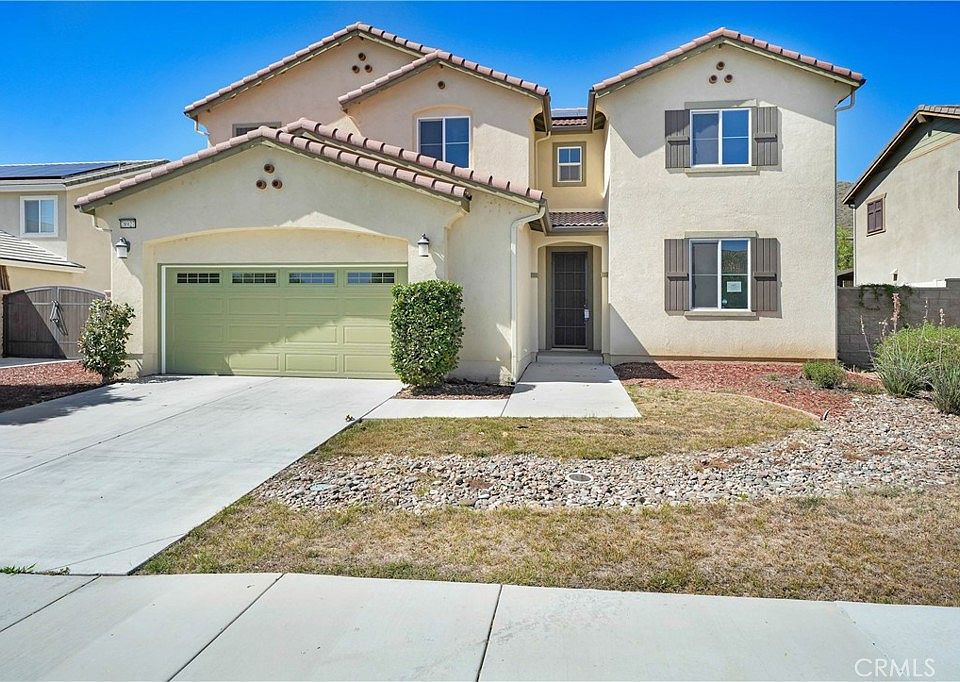 1st image of 28927 Skylark St