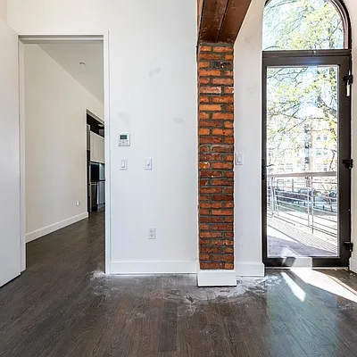 Rented by Nooklyn NYC LLC | media 42