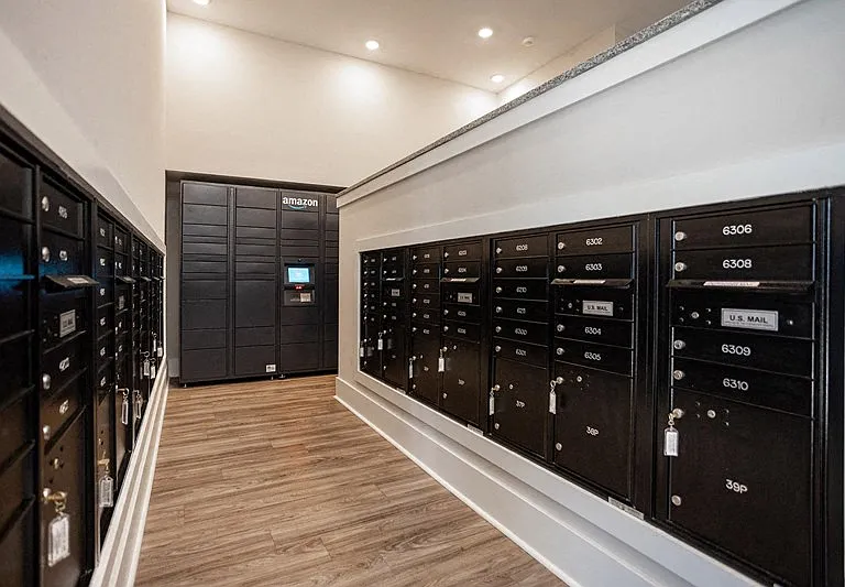 Main Street Lofts — Photo 12