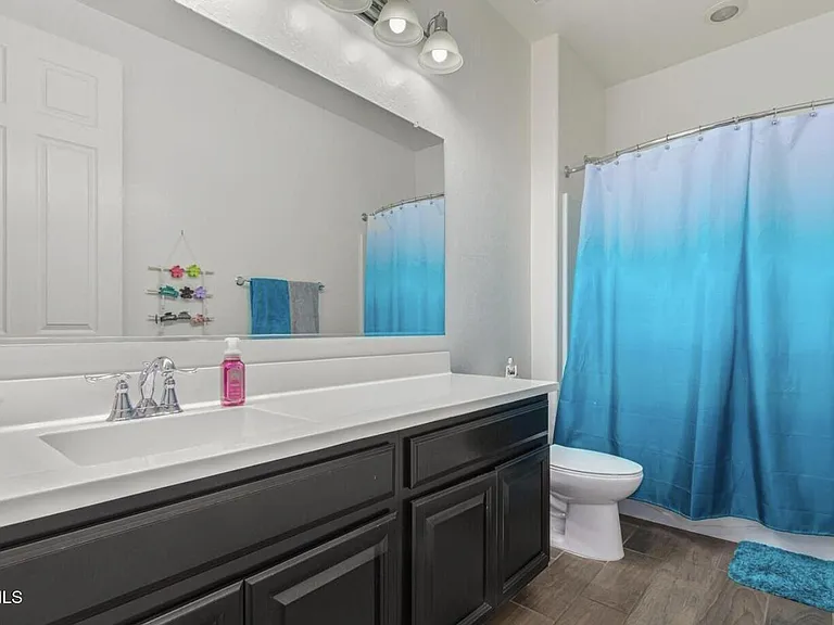 15732 W Pierce St — Photo 19