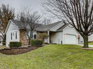 1406 Goldenrod Cir, West Bend, WI