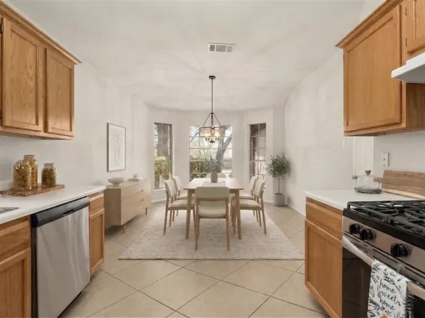 8805 Francia Trl, Austin, TX 78748
