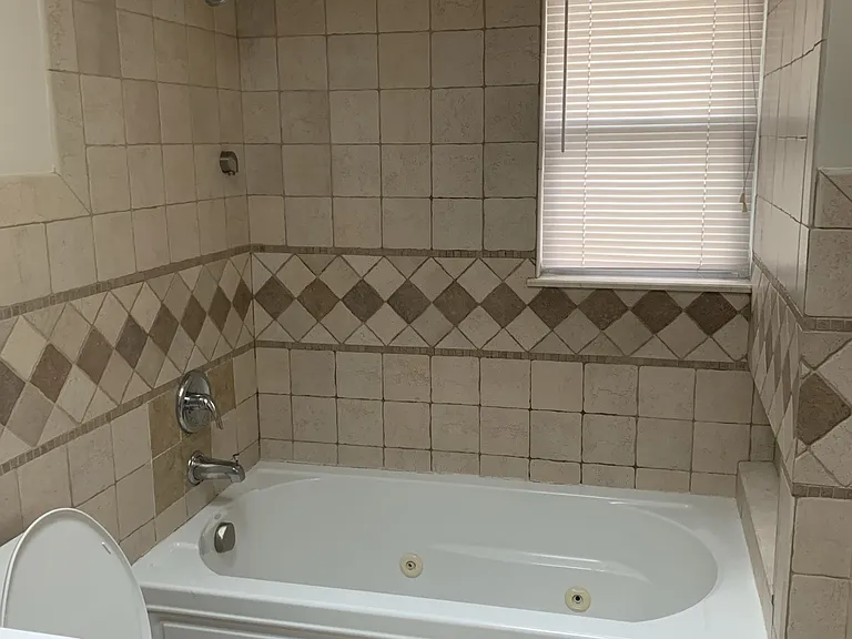 226 Abbe Ln — Photo 12