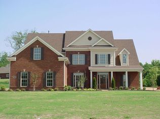 2974 Valley Gate Dr, Hernando, MS 38632