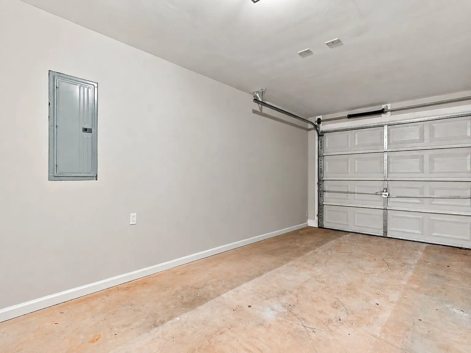 121 Cypress Ct Canton - 1 — Photo 4