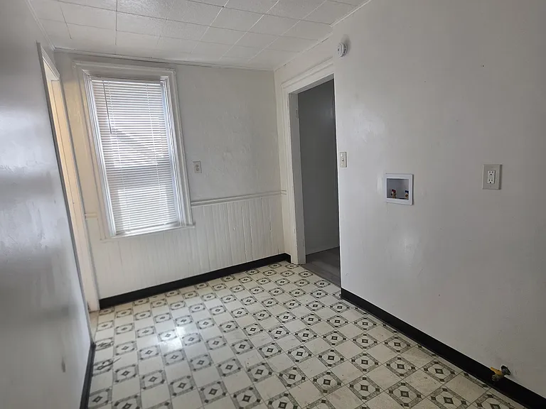 227 W 9th Ave — Photo 9