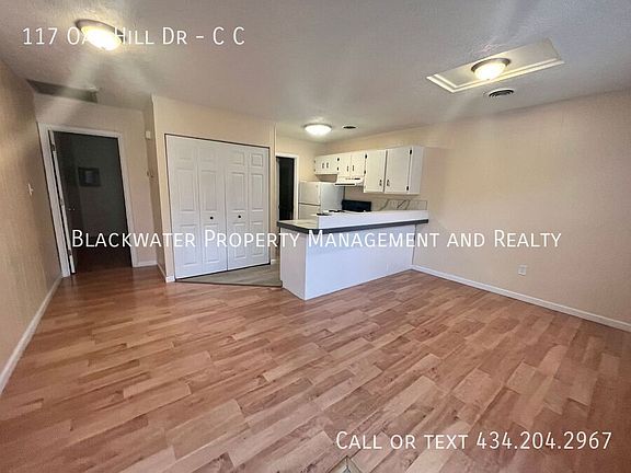 3rd image of 117 Oak Hill Dr APT C