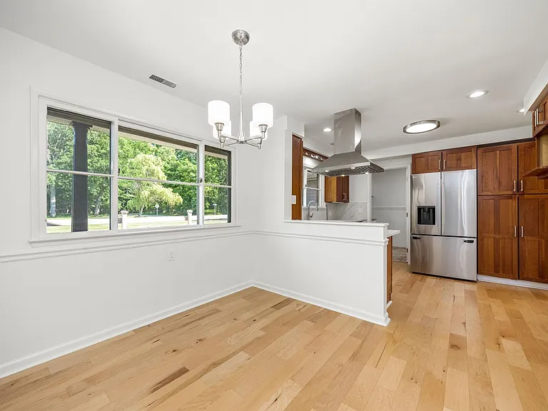 6096 Darramoor Rd — Photo 16