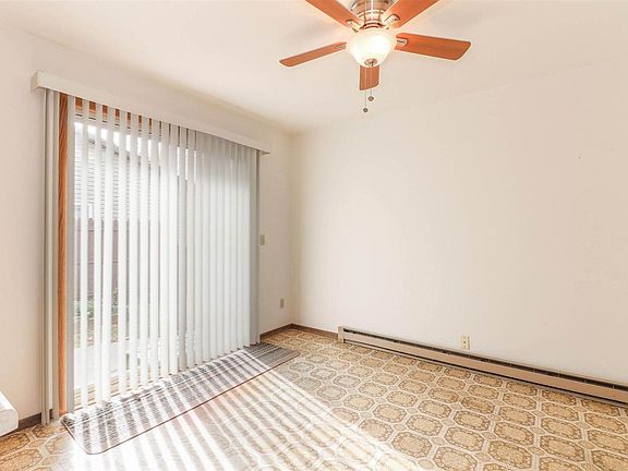 5th image of 1110 Goodnow Ave #1112