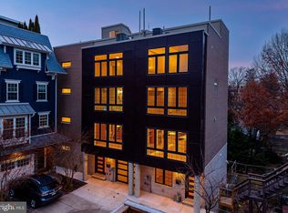 250 Gate St, Philadelphia, PA 19128