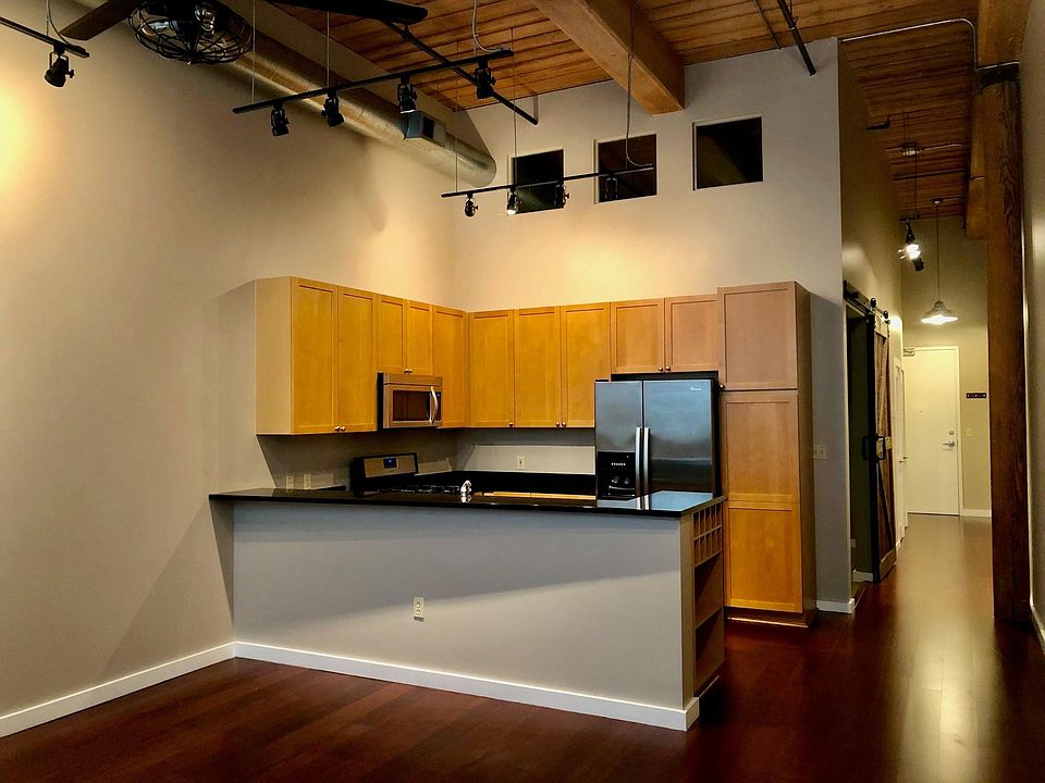 2nd image of 400 Mills Ave Unit 208