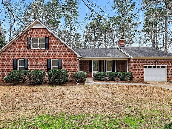 3rd image of 2529 Countrywood Rd