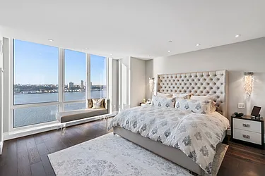 Sold by Nest Seekers International