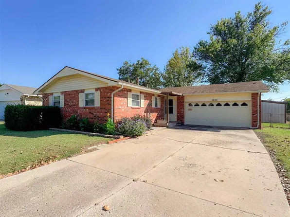 1300 W Broadway Ave, Ponca City, OK 74601