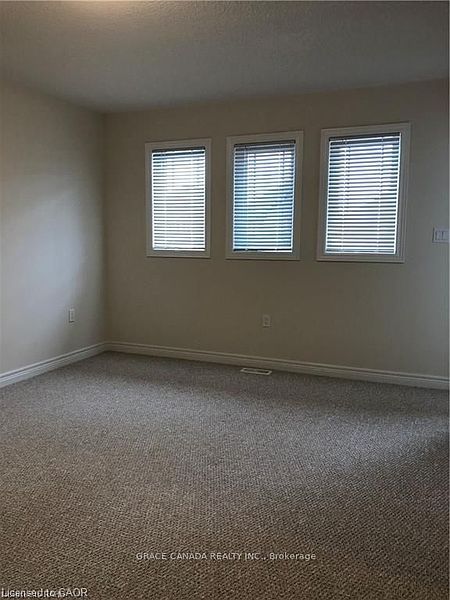 Hamilton Townhouse for rent - 3 Bedrooms — photo 8