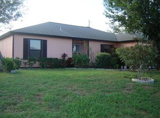 265 8th Ave SW, Vero Beach, FL 32962