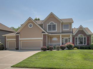6645 N Nevada Ave, Kansas City, MO 64152