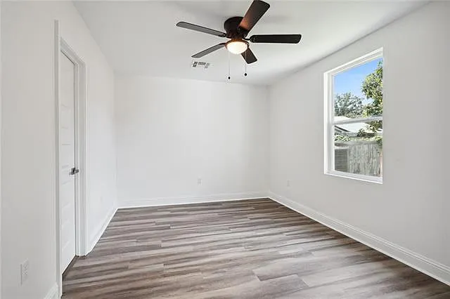 43 Labarre Pl — Photo 8