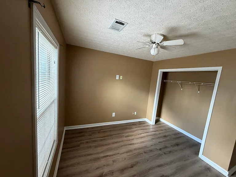 742 Bostonian Way — Photo 35