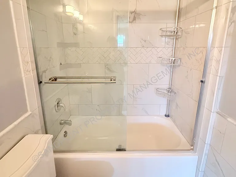819 Hickory St — Photo 32