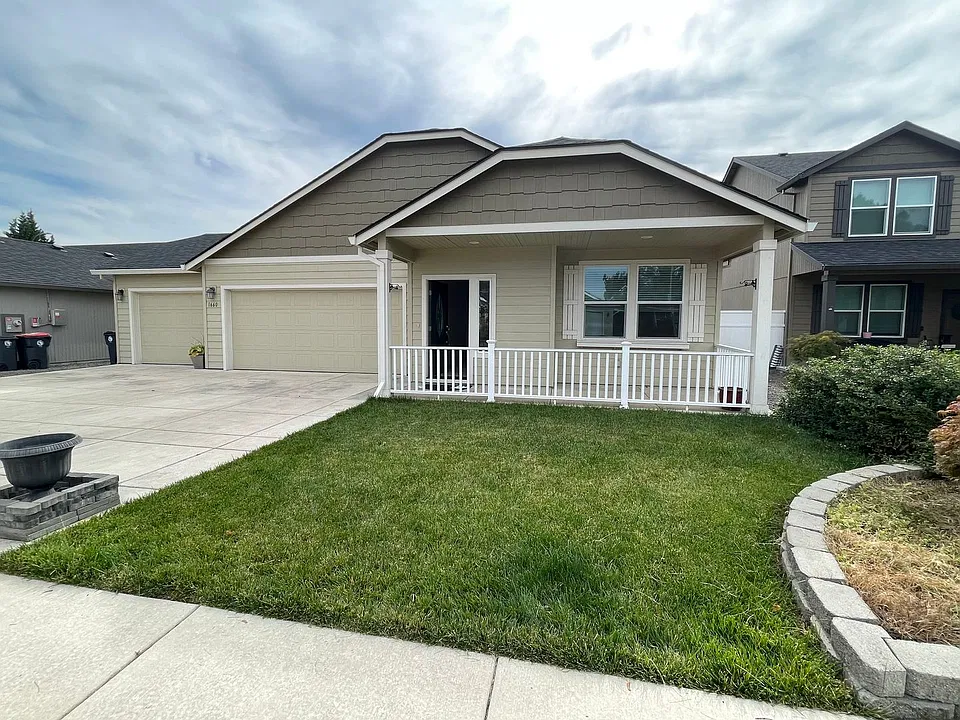 1660 Hondeleau Ln