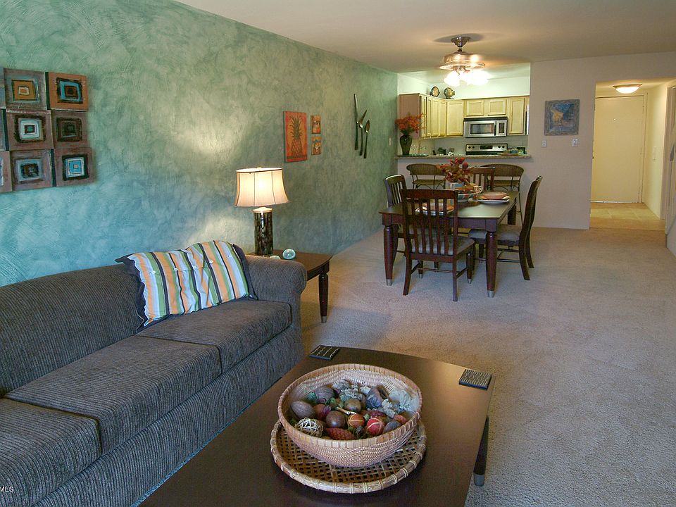 1st image of 931 N Euclid Ave #128