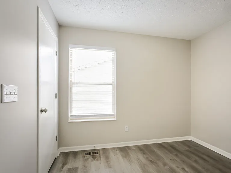 5774 Oyster Bay Way — Photo 12