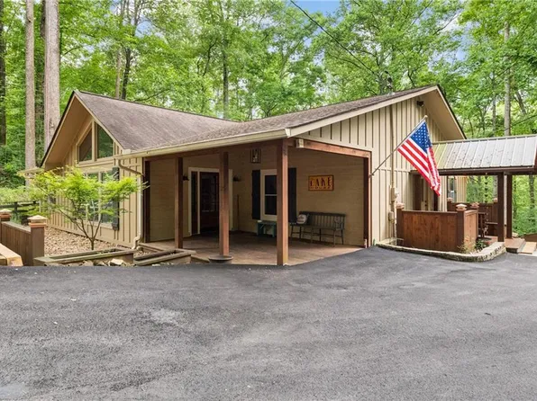 8740 Bay Dr, Gainesville, GA 30506