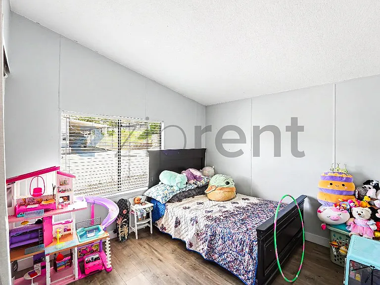 33105 Santiago Rd #21 — Photo 21