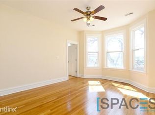 3237 N Kedzie Ave, Chicago, IL 60618