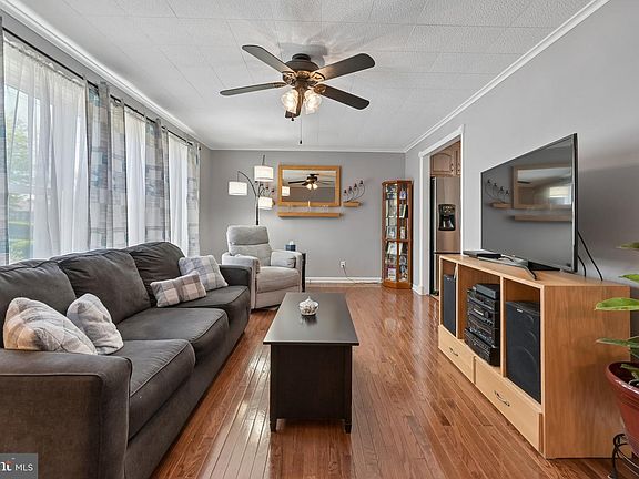 4th image of 17 Lambeth Rd