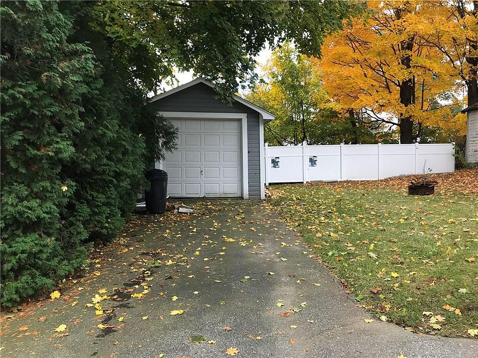 2nd image of 85 Vine St