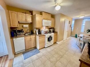 31 Cooper St #5, Boston, MA 02113