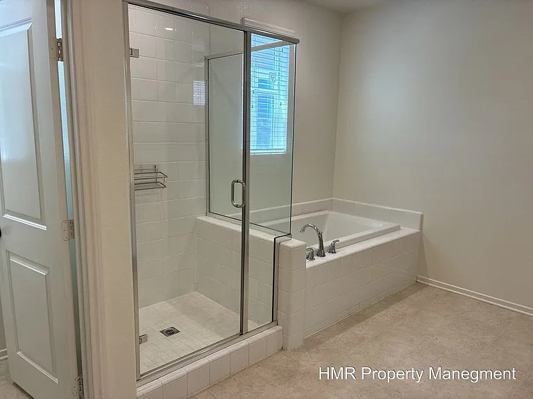 3129 E Mayacama Way — Photo 8
