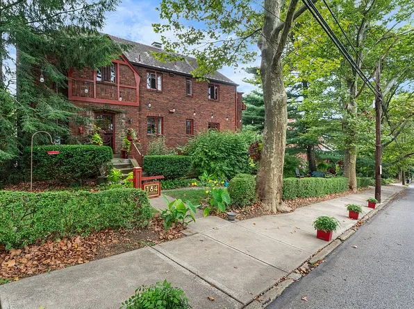 184 Lloyd Ave, Pittsburgh, PA 15218