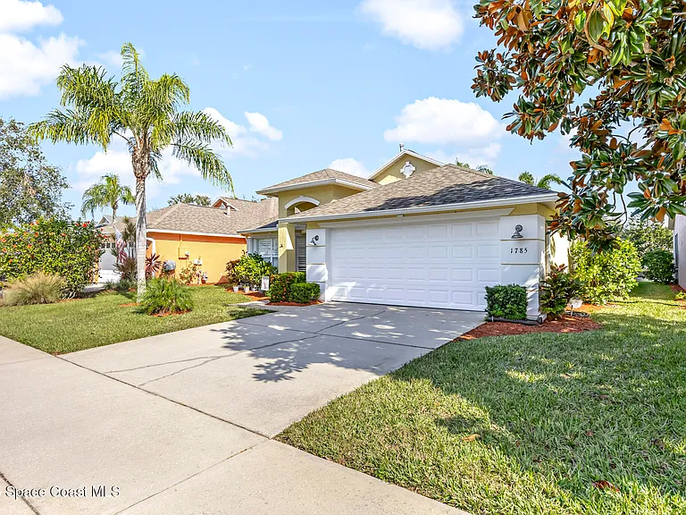 1785 Ficus Point Dr — Photo 3