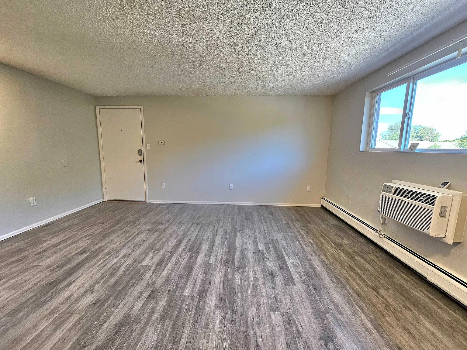 12th and Wads Residences — Photo 4