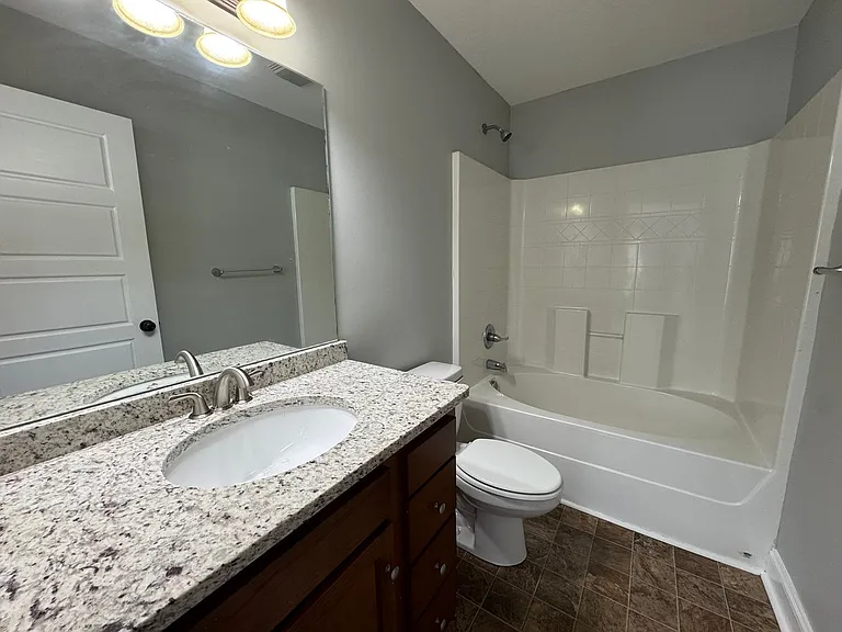 176 Middle Bridge Stub Rd — Photo 18